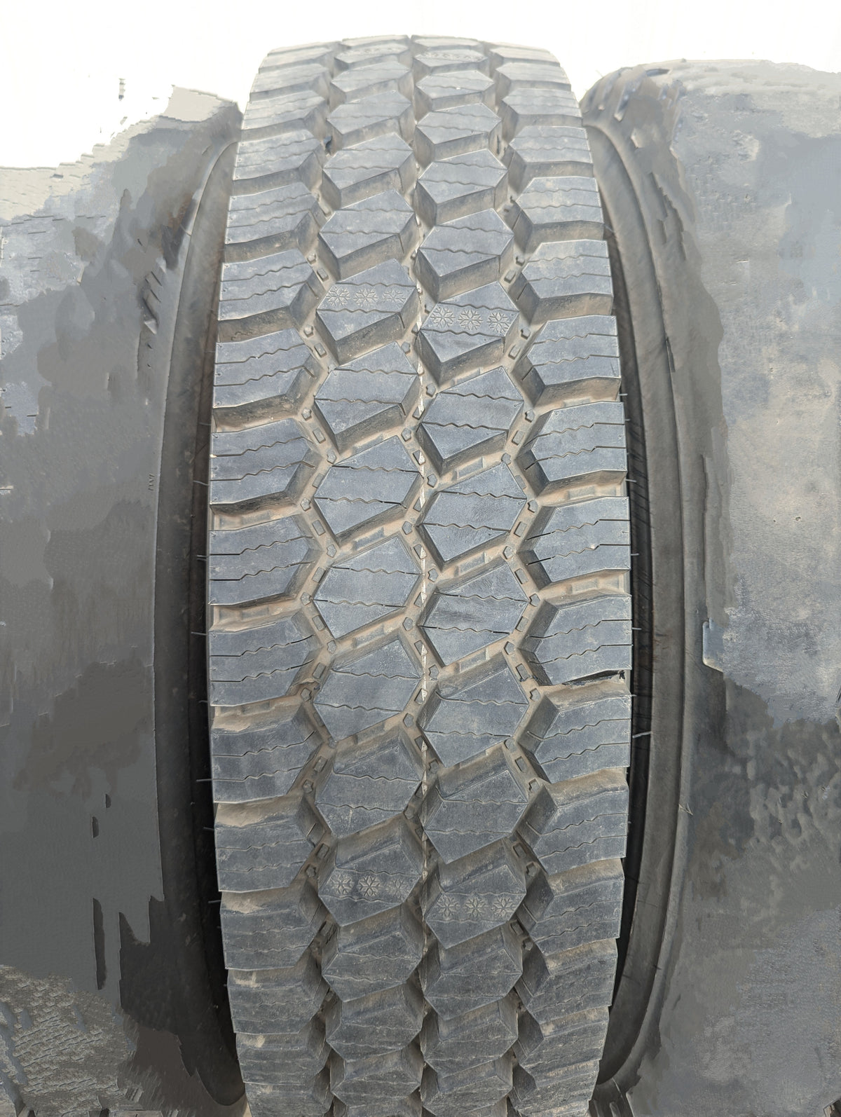11r 24.5 - Armour Force AF05 Drive TIre