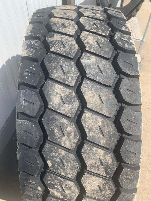 445 65 22.5 - Longmarch LM539F Steer Tire
