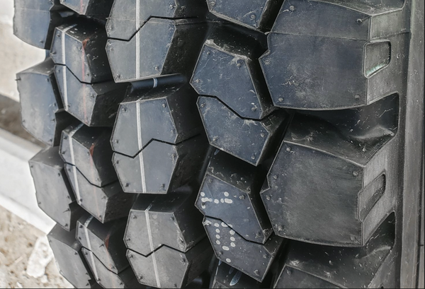 11r 22.5 - Armour Force AF18 Drive 18 Drive Tire 16 Ply